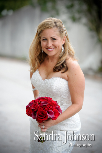 Best Courtyard Lake Lucerne wedding photographer - Sandra Johnson (SJFoto.com)
